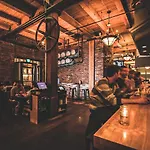 Swans Brewery, Pub & Hotel